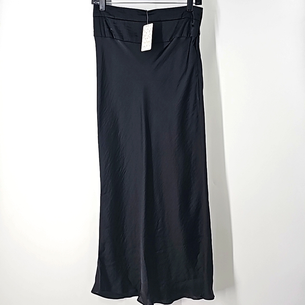 Free People Black Satiny Crinkle Fabric Midi Skirt Sz:8‎ w Flaw